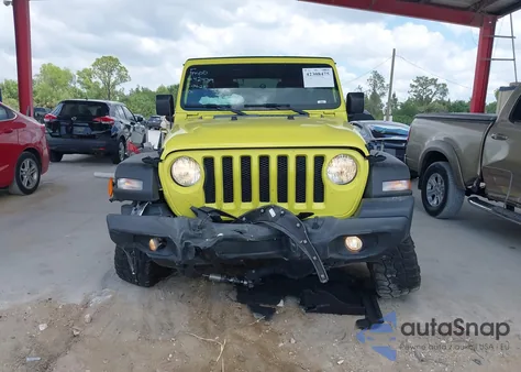 2022 Jeep Wrangler Unlimited Sport 4X4 z USA, uszkodzony, nr VIN 1C4HJXDN7NW258132